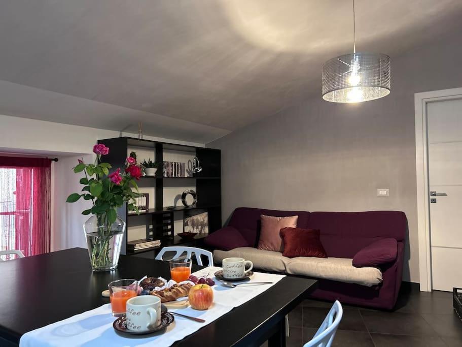 Elegante Appartamento Privato In Palazzo Storico Del XVIII - Pieno Centro Nicosia Exterior foto